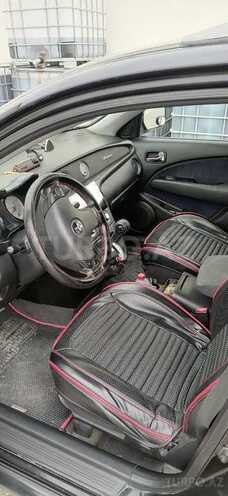 Mitsubishi Airtrek 2002, 326,960 km - 2.0 l - Neftçala