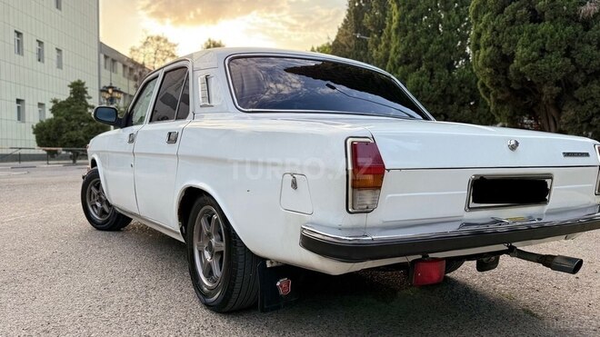 GAZ 24 1988, 282,400 km - 2.3 l - Kürdəmir