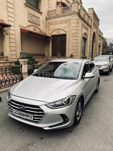 Hyundai Elantra 2016, 179,000 km - 1.6 л - Bakı