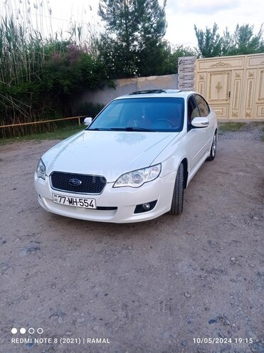 Subaru Legacy-13