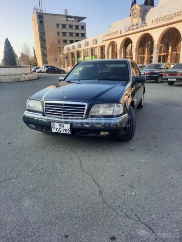 Mercedes C 220 1995, 421,000 km - 2.2 l - Gəncə