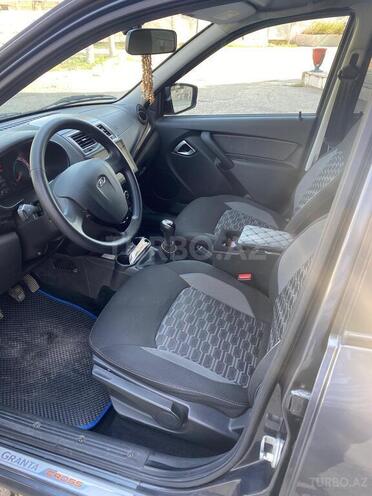 LADA (VAZ)  2022, 75,000 km - 1.6 л - Bakı