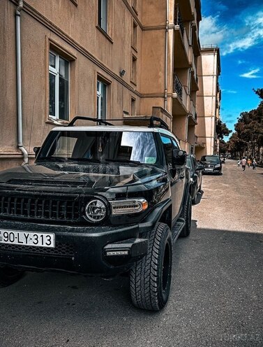 Toyota FJ Cruiser 2013, 185,500 km - 4.0 l - Bakı