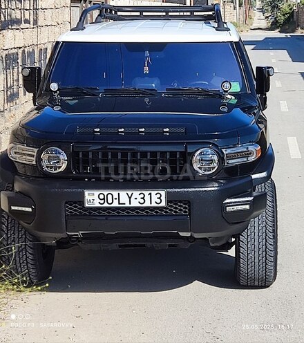 Toyota FJ Cruiser 2013, 185,500 km - 4.0 l - Bakı