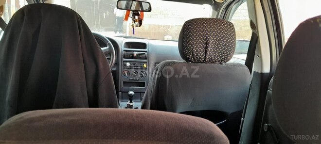 Opel Astra 2000, 300,000 km - 1.6 l - Bakı