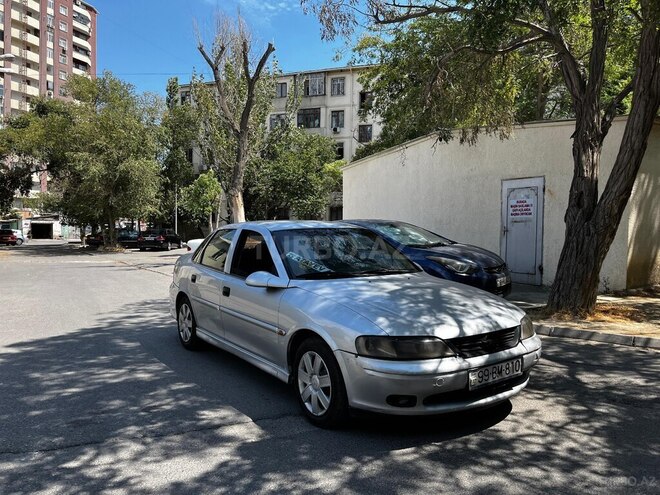 Opel Vectra 1999, 100,000 km - 1.8 l - Bakı