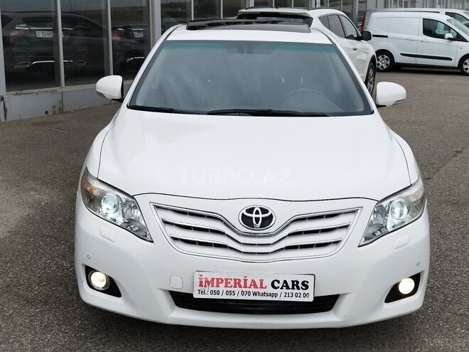 Toyota Camry-3
