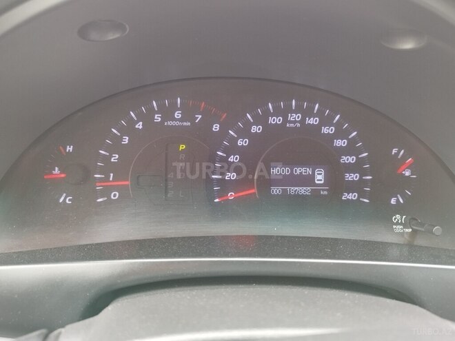 Toyota Camry-8