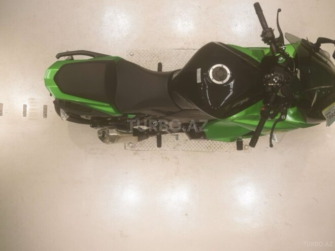 Kawasaki Ninja 1000-5