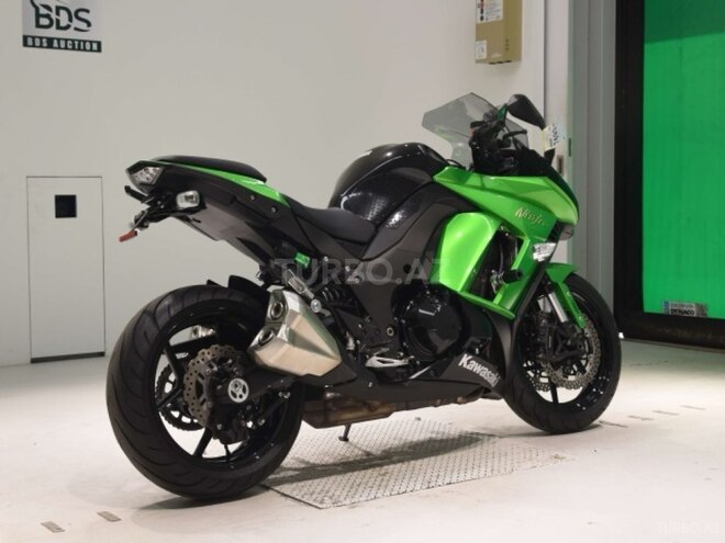 Kawasaki Ninja 1000-3