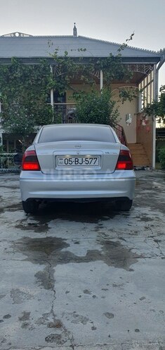 Opel Vectra 2001, 230,000 km - 1.6 l - Ağstafa