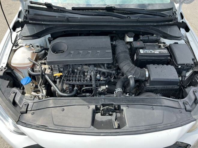 Hyundai Elantra 2016, 233,355 km - 1.4 l - Bakı