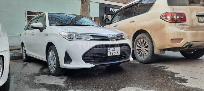 Toyota Corolla Fielder 2018, 185,000 km - 1.5 л - Bakı