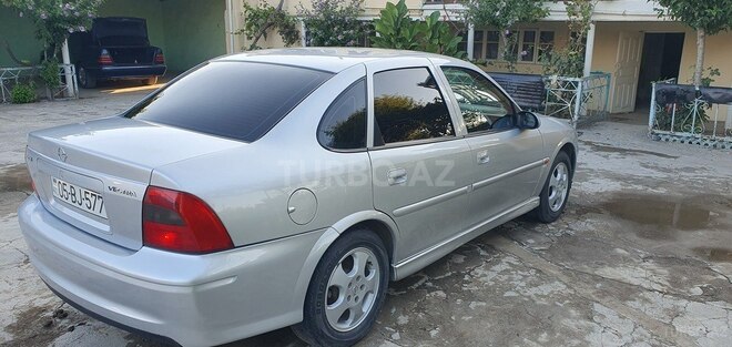 Opel Vectra 2001, 230,000 km - 1.6 l - Ağstafa
