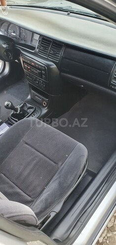 Opel Vectra 2001, 230,000 km - 1.6 l - Ağstafa