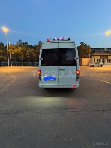 Mercedes  2001, 456,000 km - 2.7 l - Şirvan