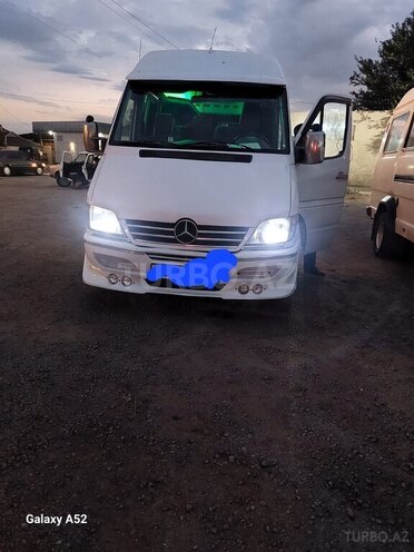 Mercedes  2001, 456,000 km - 2.7 l - Şirvan