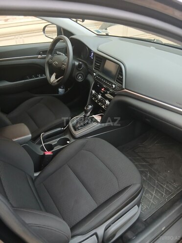 Hyundai Elantra 2019, 82,000 km - 2.0 l - Bakı