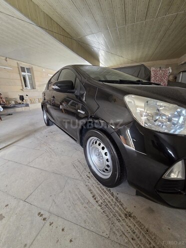 Toyota Prius C 2015, 158,500 km - 1.5 l - Xırdalan