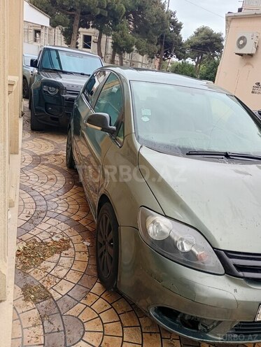Volkswagen Golf 2005, 440,000 km - 2.0 l - Bakı