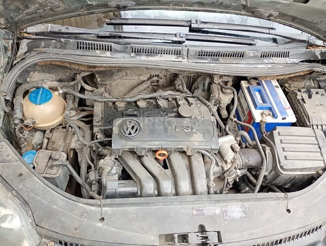 Volkswagen Golf 2005, 440,000 km - 2.0 l - Bakı