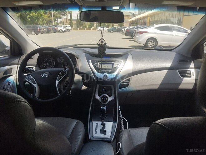Hyundai Elantra 2011, 242,321 km - 1.8 l - Şirvan