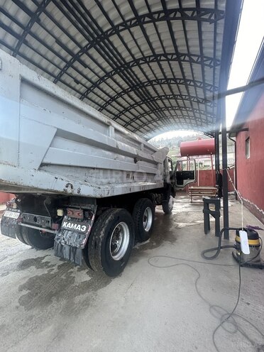 KamAz 5511 1993, 110,000 km - 11.0 l - Astara