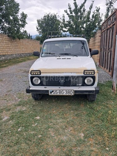 LADA (VAZ) 2121 Niva (4x4) 1983, 300,000 km - 1.6 л - Şəki
