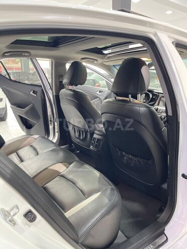 Kia Optima-23