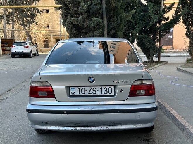 BMW 525 1997, 420,000 km - 2.5 л - Sumqayıt