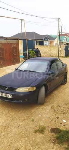 Opel Vectra-9