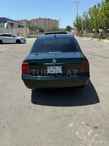 Volkswagen Passat 1998, 250,000 km - 1.8 l - Bakı