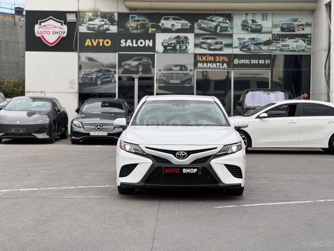 Toyota Camry-10