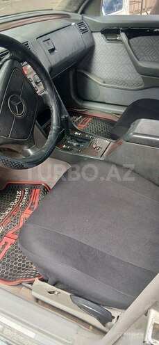 Mercedes C 180-5