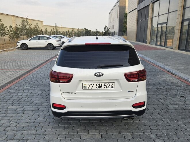 Kia Sorento 2017, 165,000 km - 2.0 l - Bakı