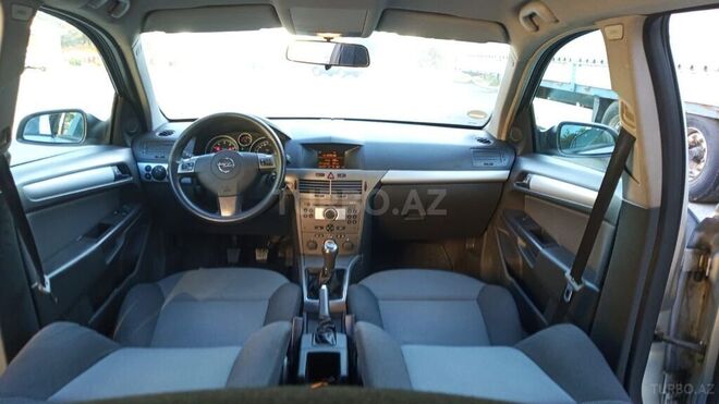 Opel Astra 2005, 210,000 km - 1.4 l - Bakı