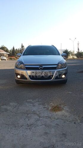 Opel Astra 2005, 210,000 km - 1.4 l - Bakı