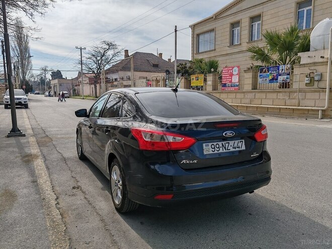 Ford Focus 2013, 233,000 km - 2.0 л - Bakı