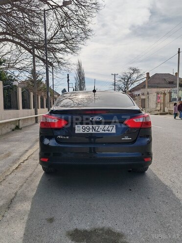Ford Focus 2013, 233,000 km - 2.0 л - Bakı