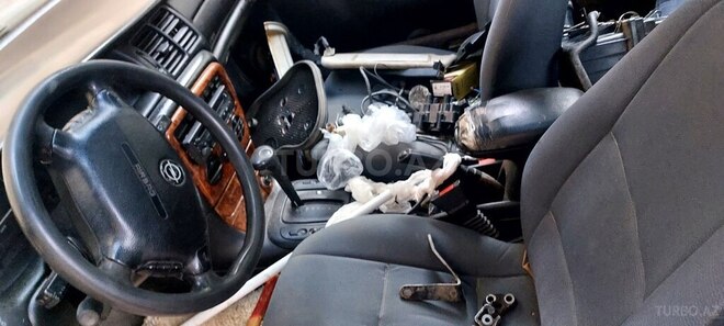 Opel Vectra 1999, 250,000 km - 2.0 l - Bakı