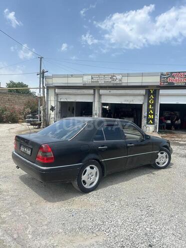Mercedes C 200 1996, 326,000 km - 2.0 л - Bakı