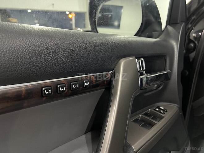 Toyota Land Cruiser 2010, 120,000 km - 4.7 l - Bakı