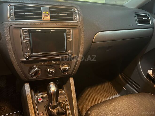 Volkswagen Jetta 2017, 154,000 km - 1.4 l - Bakı