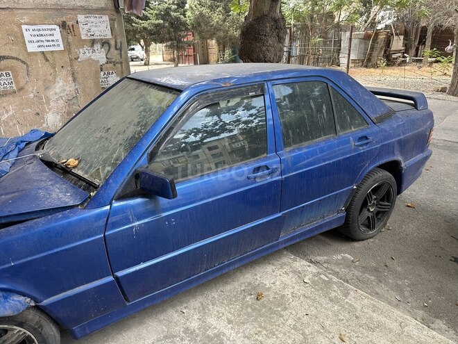 Mercedes 190 1990, 160,000 km - 2.0 l - Bakı
