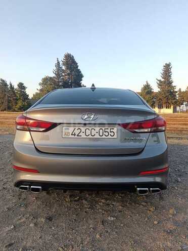Hyundai Elantra 2018, 246,230 km - 2.0 l - Lənkəran