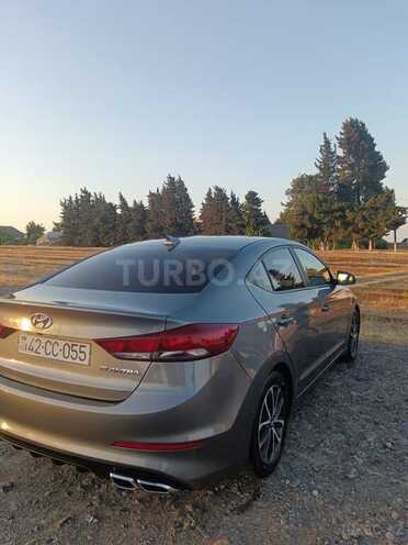 Hyundai Elantra 2018, 246,230 km - 2.0 l - Lənkəran