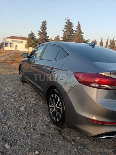 Hyundai Elantra 2018, 246,230 km - 2.0 l - Lənkəran