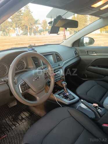 Hyundai Elantra 2018, 246,230 km - 2.0 l - Lənkəran