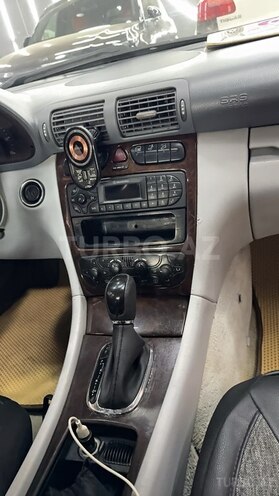 Mercedes C 240 2004, 450,000 km - 2.4 l - Bakı