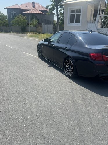 BMW 528 2012, 240,000 km - 2.0 l - Zaqatala